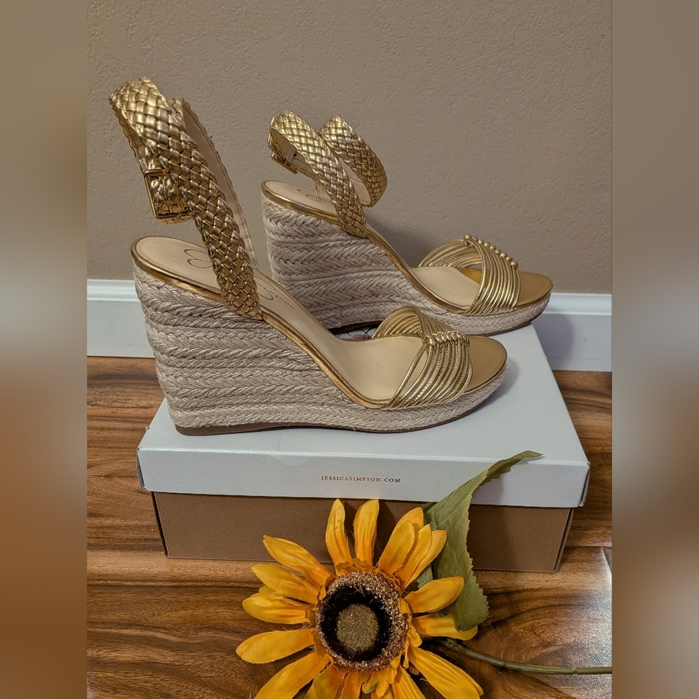 Jessica Simpson Talise Knotted Platform Espadrille Sandals in Gold Size 9.5M